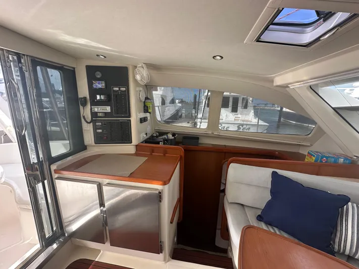 White Hawk Yacht Photos Pics 