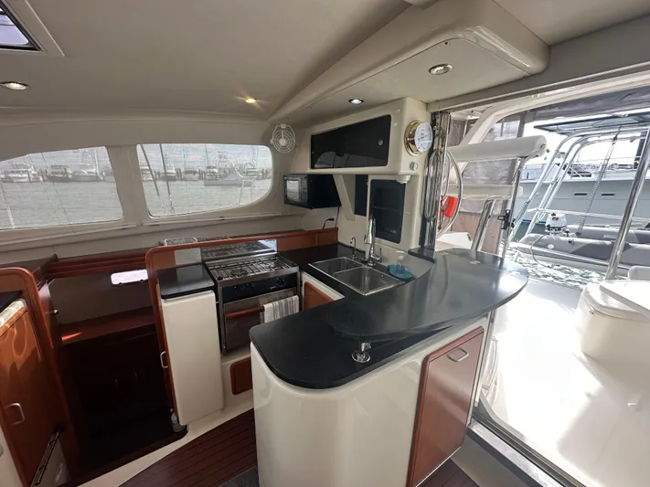 White Hawk Yacht Photos Pics 