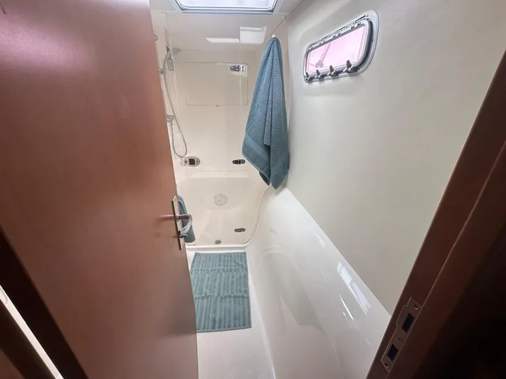 White Hawk Yacht Photos Pics 