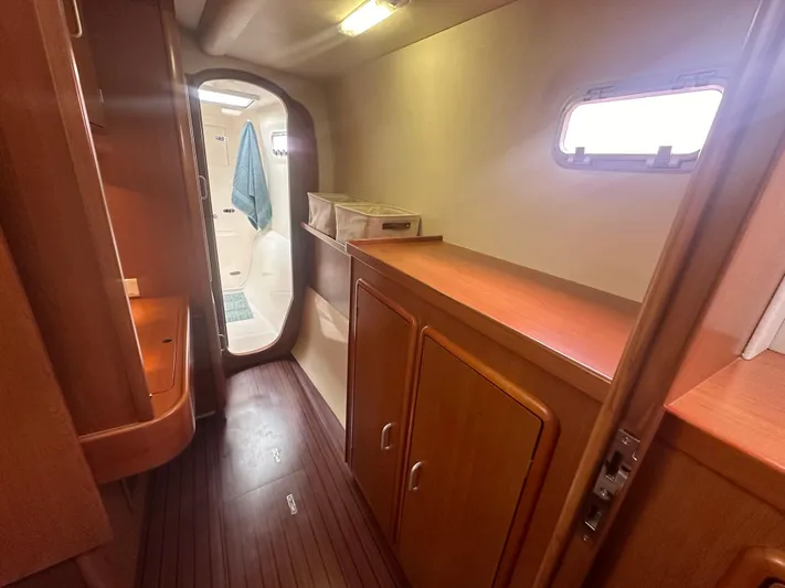 White Hawk Yacht Photos Pics 