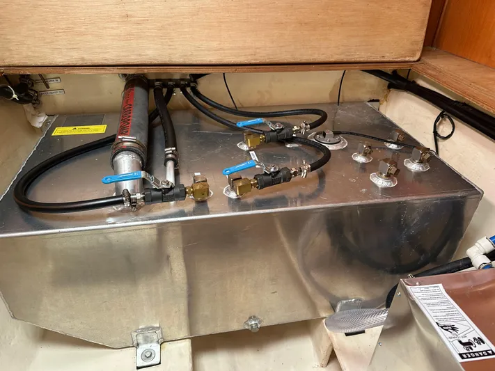 White Hawk Yacht Photos Pics 