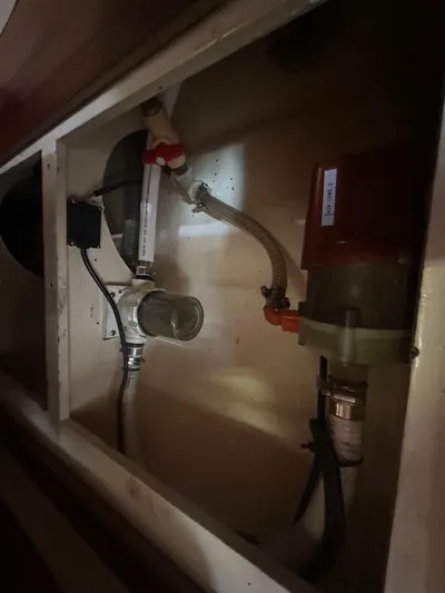 White Hawk Yacht Photos Pics 