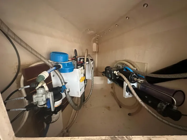 White Hawk Yacht Photos Pics 