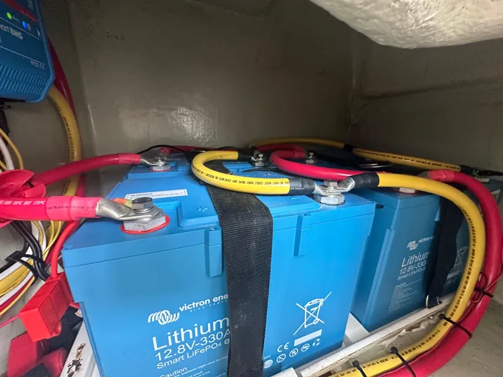 White Hawk Yacht Photos Pics 