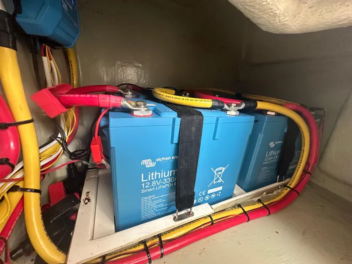 White Hawk Yacht Photos Pics 