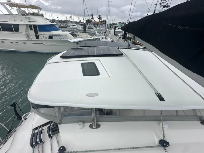 White Hawk Yacht Photos Pics 