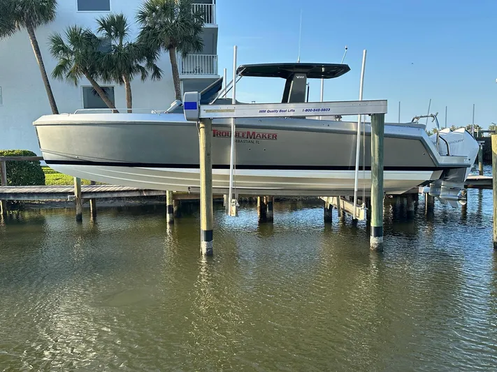 Trouble Maker Yacht Photos Pics 