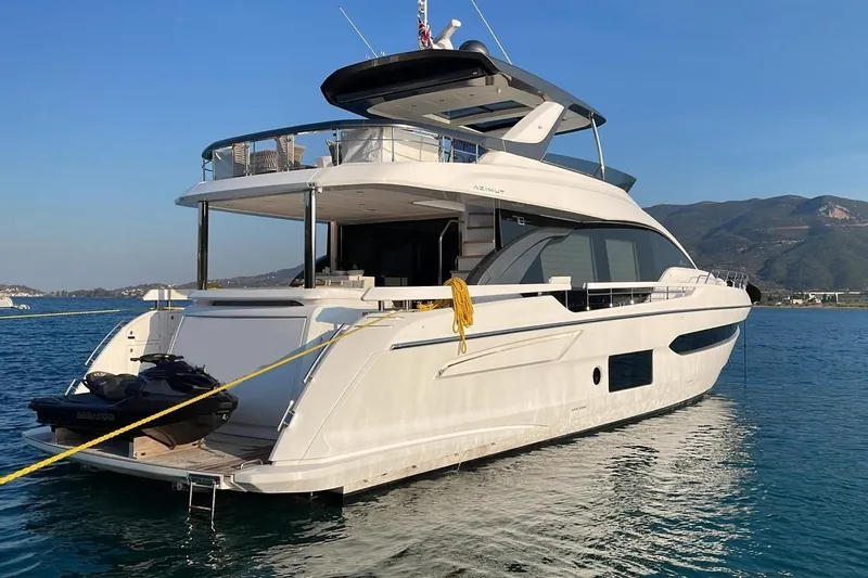 Ma Belle Yacht Photos Pics Luxurious 2022 Azimut Fly 78 yacht