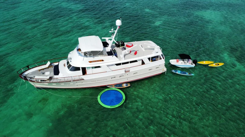 Sea Suite Yacht Photos Pics 