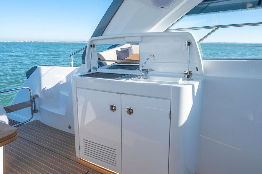 2022 Beneteau America Gran Turismo 41