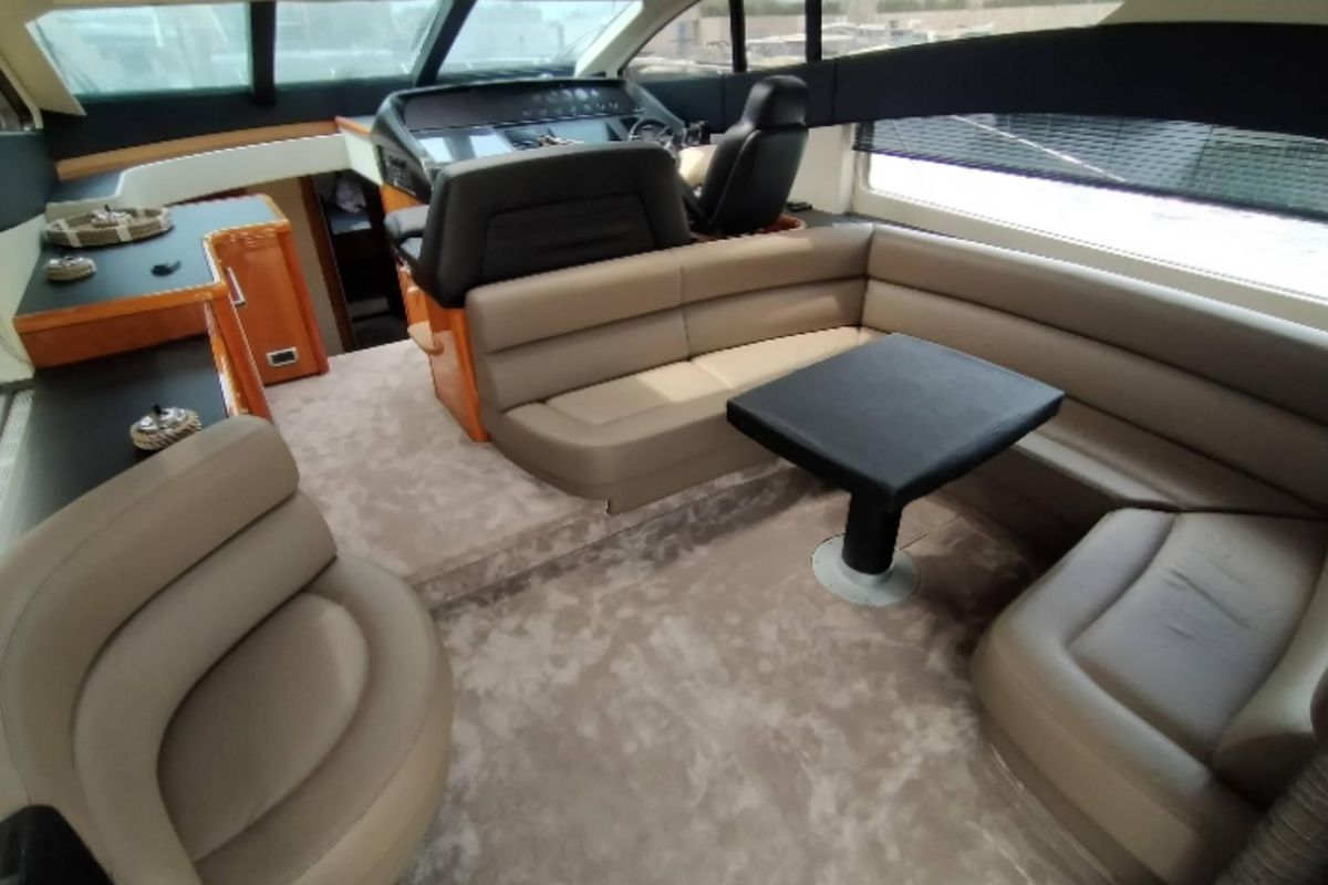 2007 Sunseeker 65 