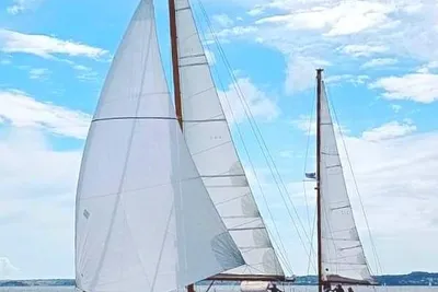 1997 Custom Ketch classique