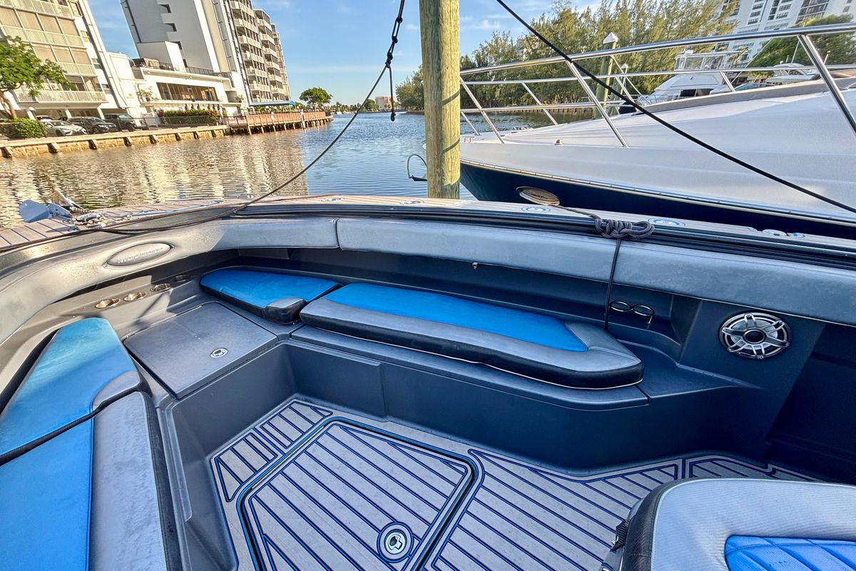 2016 Hydra-Sports 42 