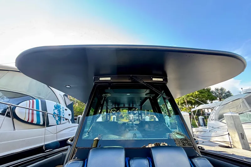  Yacht Photos Pics 2016 Hydra-Sports 4200 Siesta boat with sleek design and spacious cockpit.