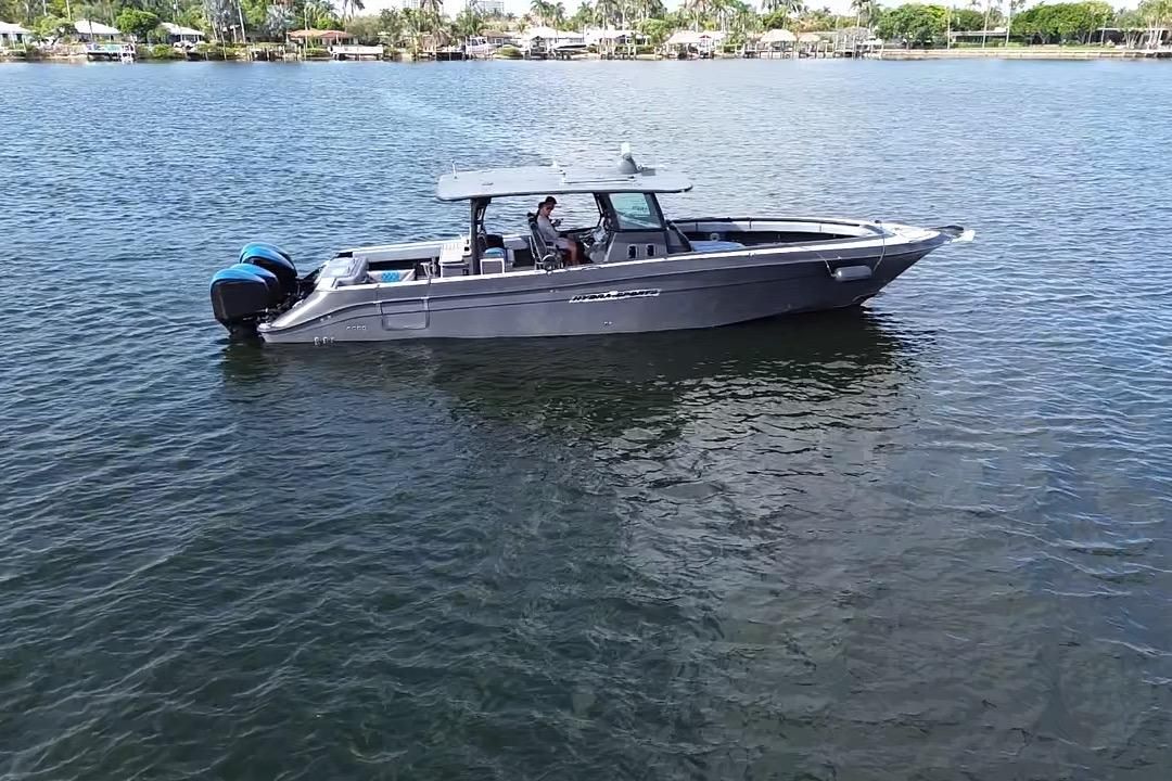 2016 Hydra-Sports 42 