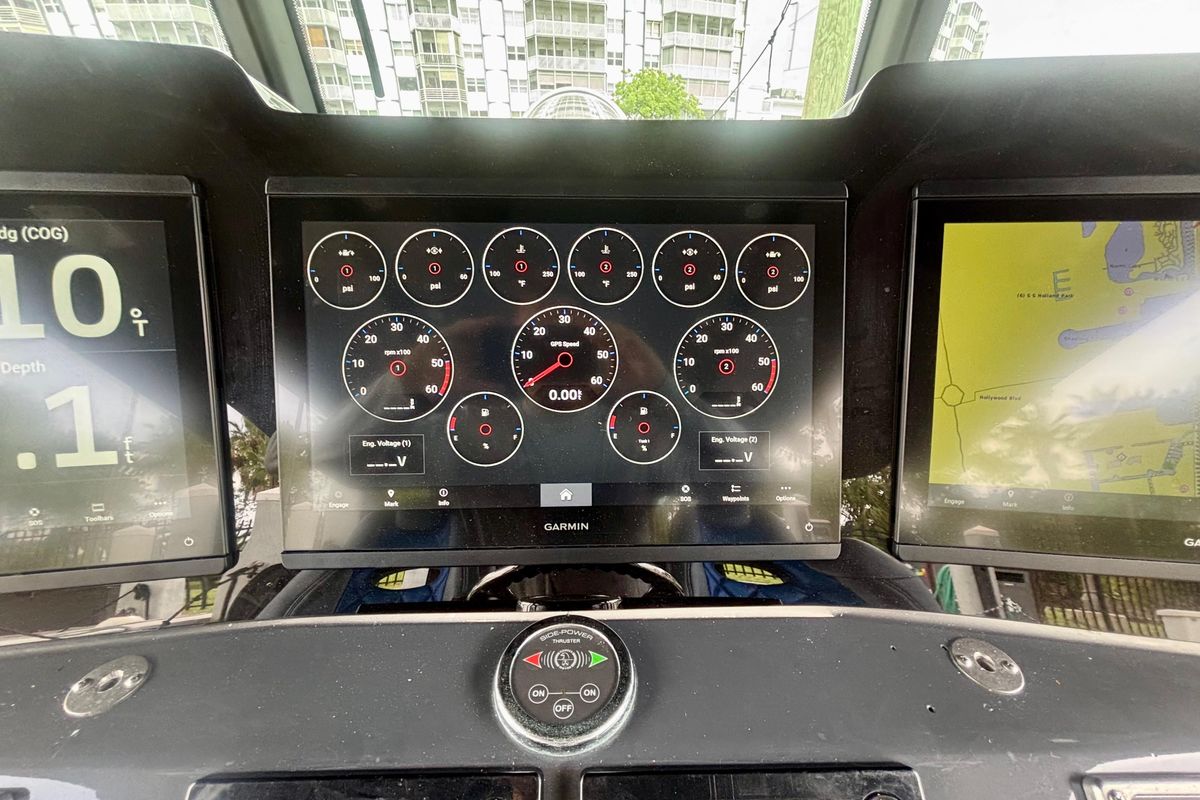 2016 Hydra-Sports 42 