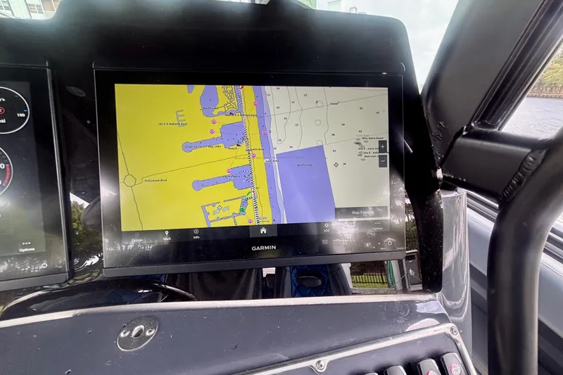  Yacht Photos Pics Garmin navigation display on 2016 Hydra-Sports 4200 Siesta boat dashboard.