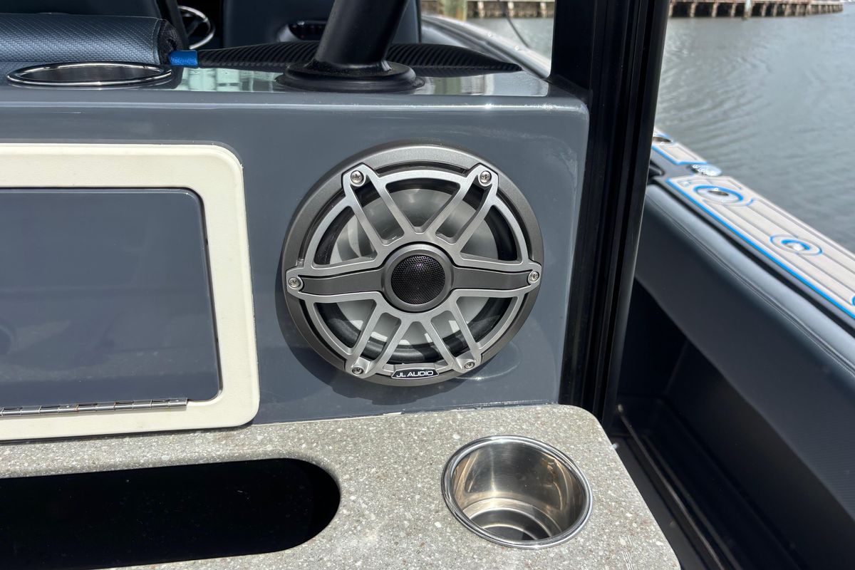 2016 Hydra-Sports 42 