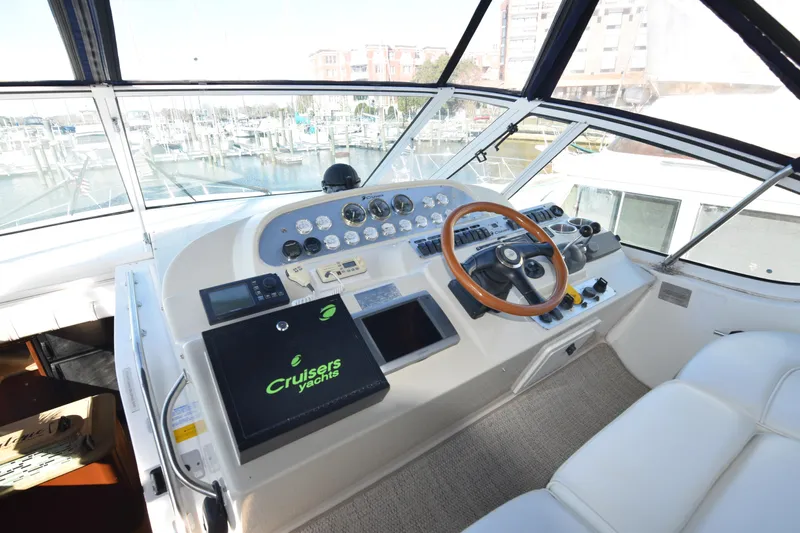 La Vita Bella Yacht Photos Pics 