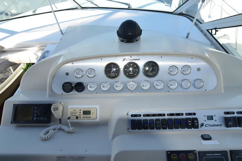 La Vita Bella Yacht Photos Pics 