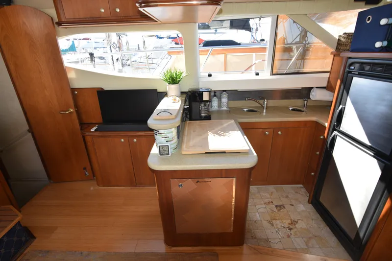 La Vita Bella Yacht Photos Pics 