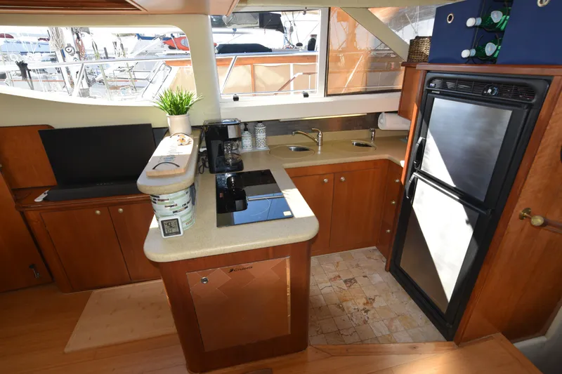 La Vita Bella Yacht Photos Pics 