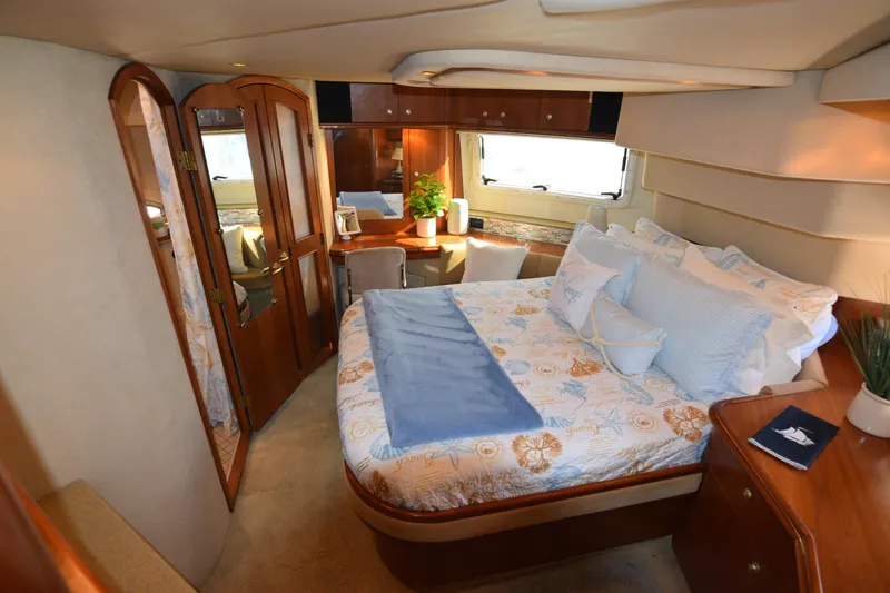 La Vita Bella Yacht Photos Pics 