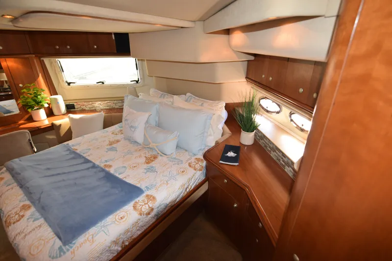 La Vita Bella Yacht Photos Pics 