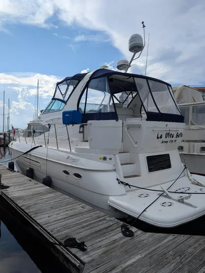 La Vita Bella Yacht Photos Pics 