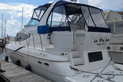 Cruisers Yachts 4450 Express Cruiser
