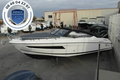 2022 Parker 690 Day Cruiser