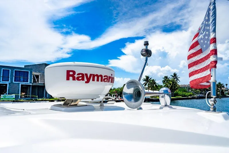 Endurance Yacht Photos Pics Azimut Atlantis 50 yacht with Raymarine radar and American flag, 2016 model.