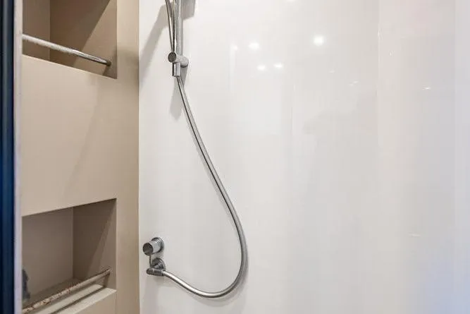 Endurance Yacht Photos Pics Shower area in 2016 Azimut Atlantis 50 yacht, featuring sleek modern design.