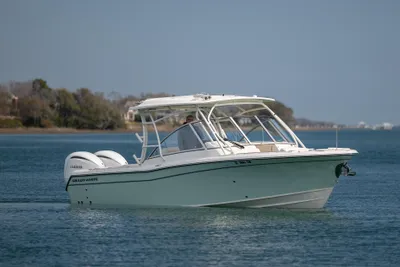 Grady-White Freedom 285