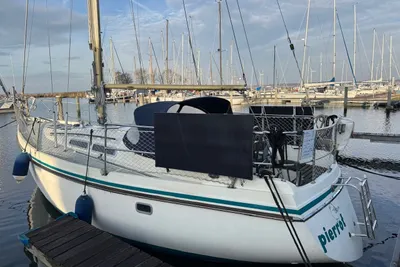 1979 Contest 31 HT AC