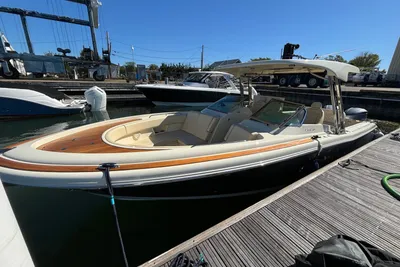 Chris-Craft Calypso 30