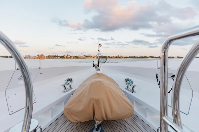 Domani Yacht Photos Pics 