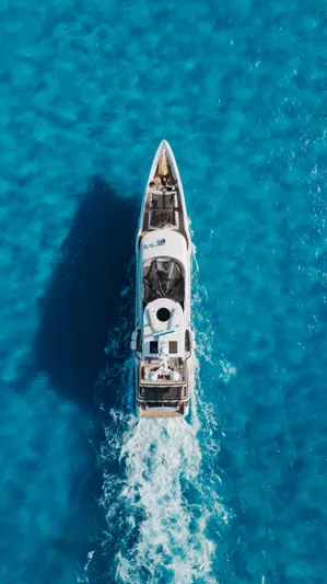 Domani Yacht Photos Pics 