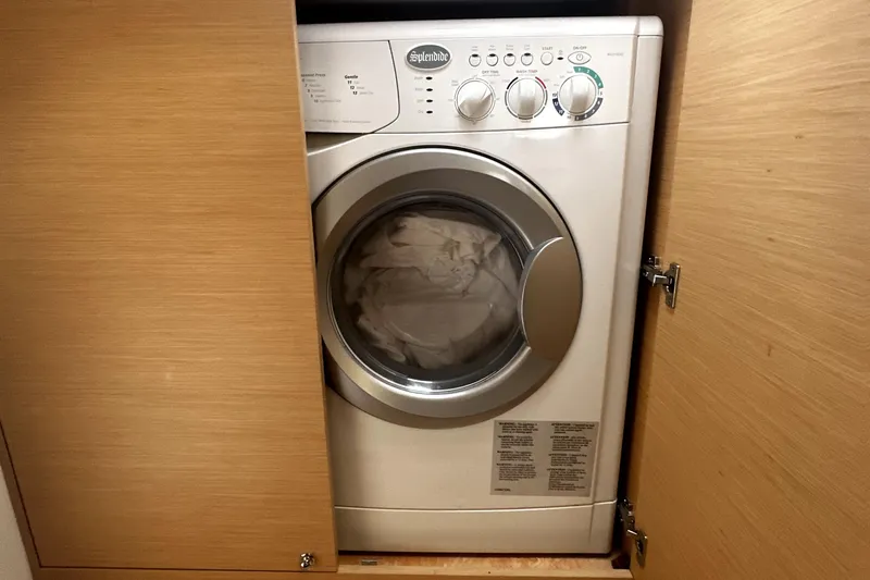 Never Say Never Yacht Photos Pics 