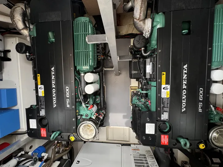  Yacht Photos Pics Twin Volvo Penta IPS 600 engines in a 2020 Prestige 460S yacht.