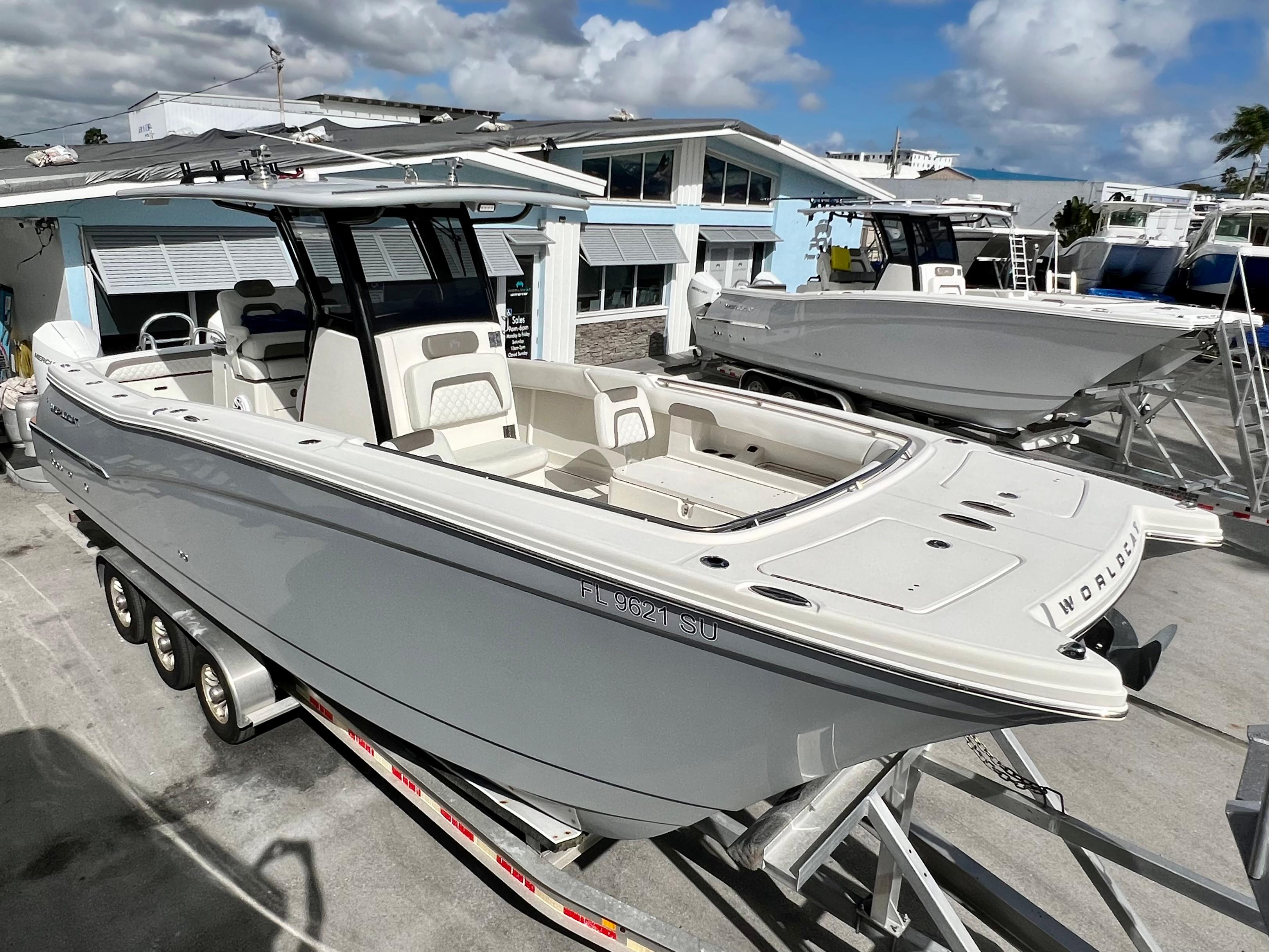 2020 World Cat 280 CCX Motordrevet katamaran til salg YachtWorld