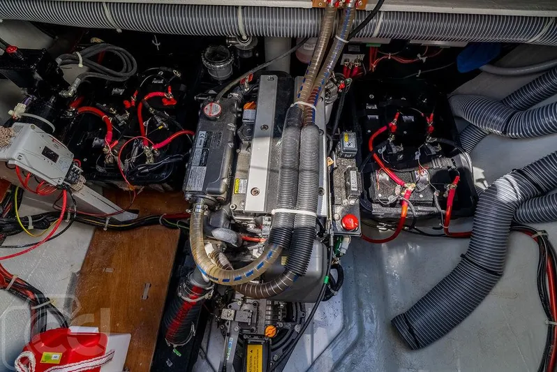 Flying B Yacht Photos Pics 