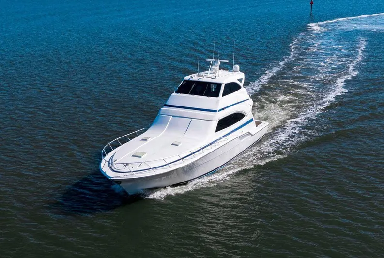 Reel Busy Yacht Photos Pics 