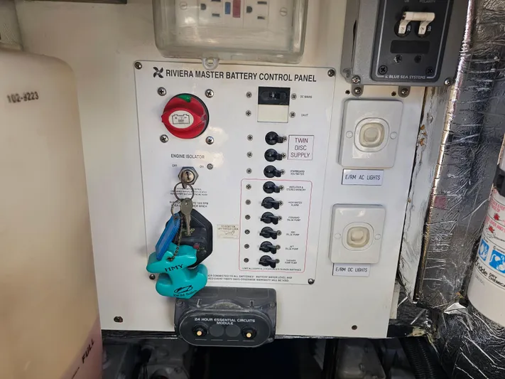 Sea Blue Yacht Photos Pics 