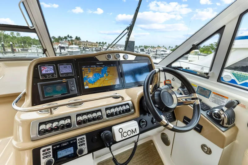 Black Diamond Yacht Photos Pics 