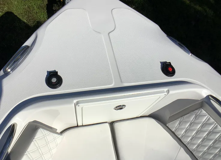 Highly Upgraded - 2025 Century 2600 Cc Yacht Photos Pics 2025 Century 2600 Center Console boat deck with seating and storage.