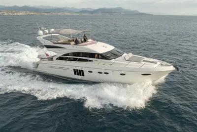 2011 Princess 64