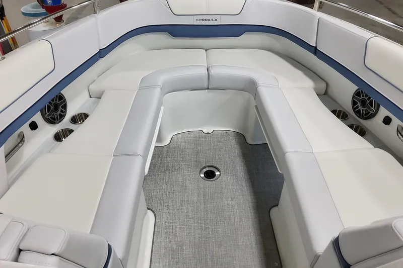  Yacht Photos Pics 2026 Formula 310 Bowrider OB interior with white seating and modern design.