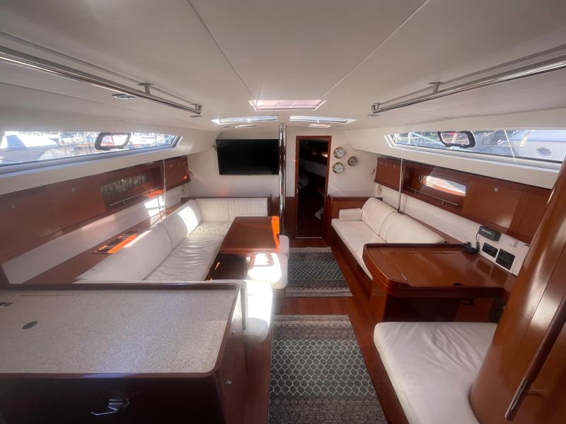 2012 Beneteau 50