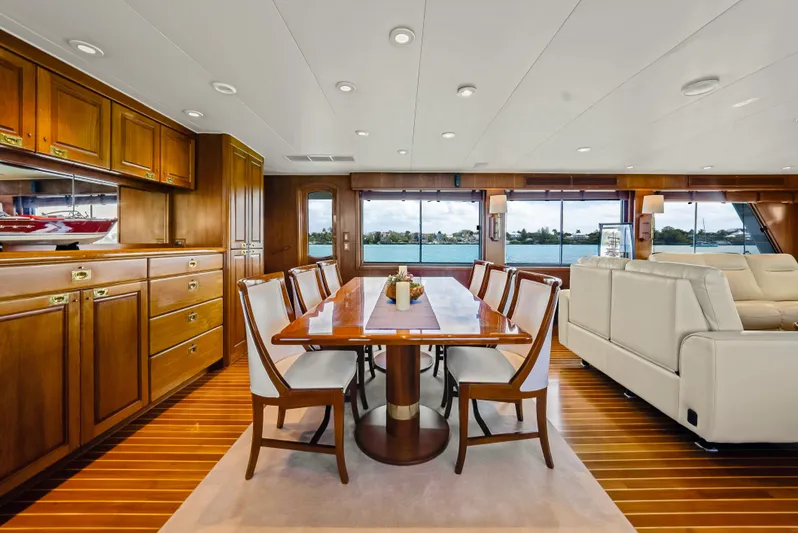 Serenity Yacht Photos Pics Salon